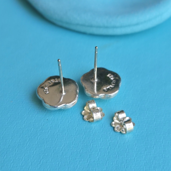 Tiffany & Co Vintage Flower Knot Celtic Weave Earrings - Picture 7 of 8